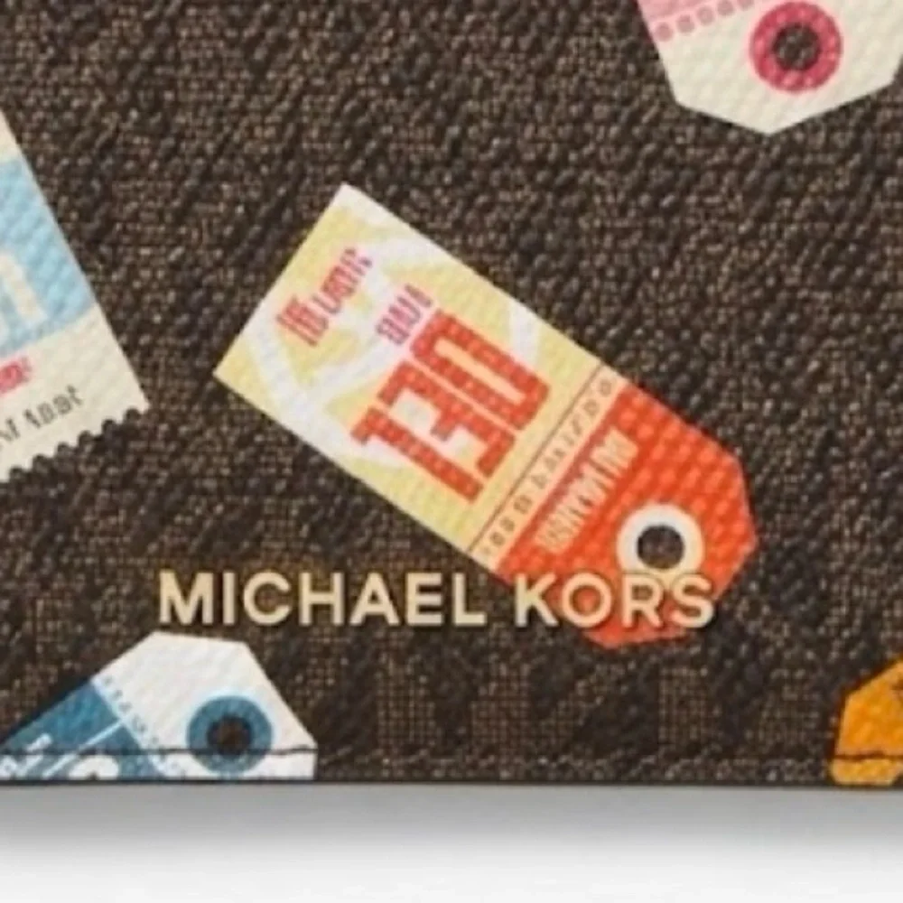 Michael Kors Bedford Legacy Luggage Tag Print Travel Wallet Passport Holder